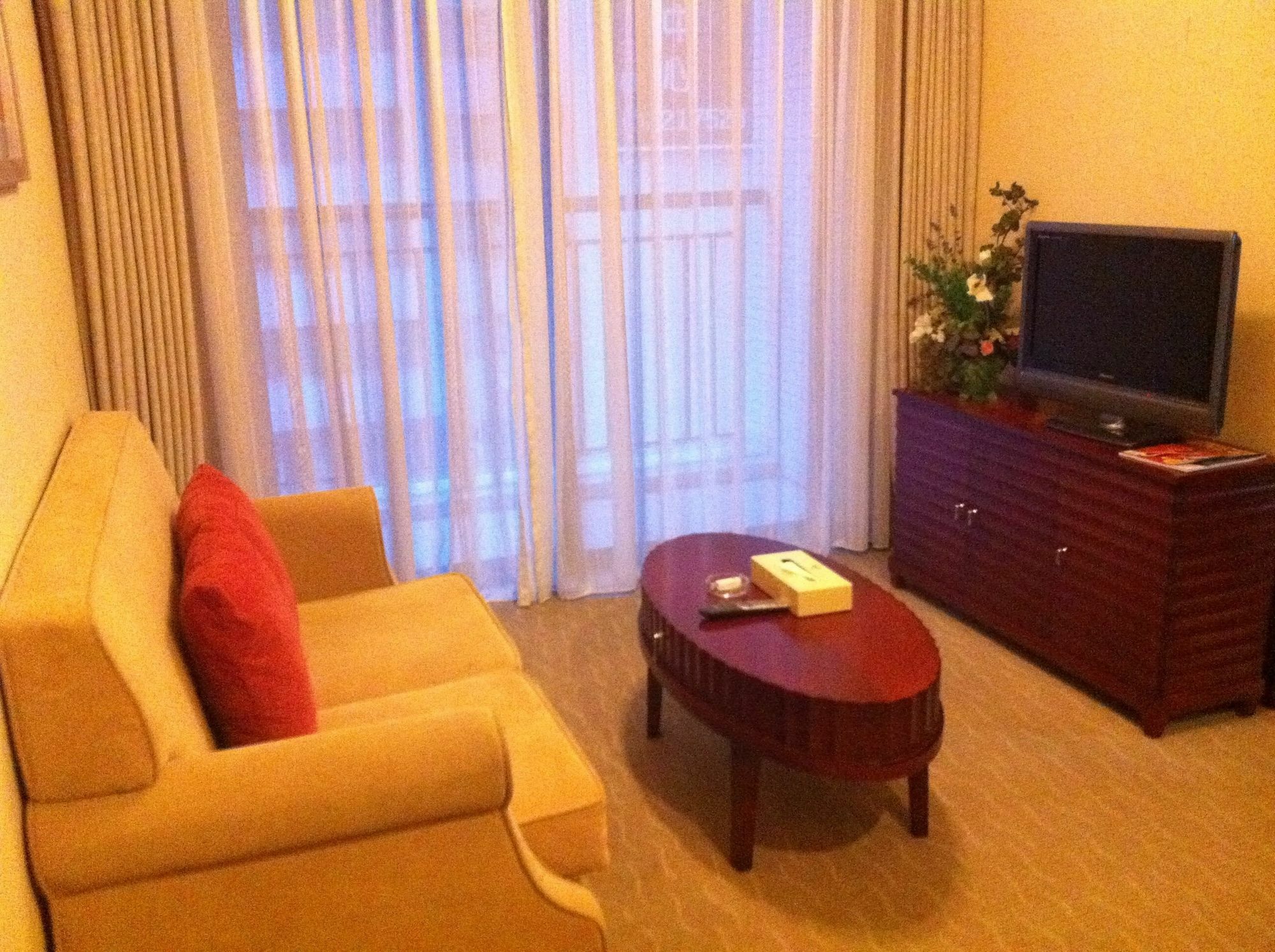 Starway Hotel Silver Zhuhai Bagian luar foto